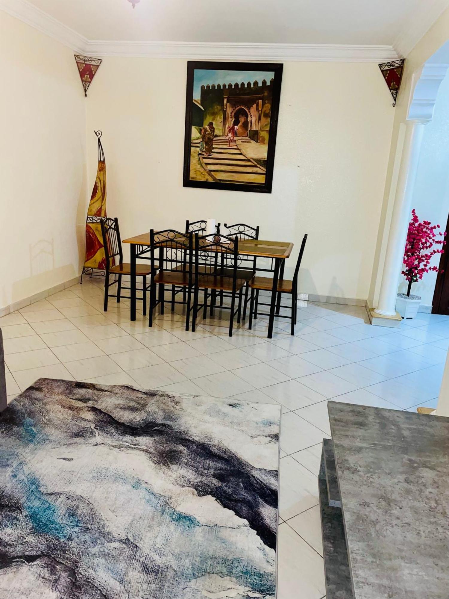 Dar Bouchra, Cozy Appartement, Centre Gueliz Marrakech مراكش المظهر الخارجي الصورة