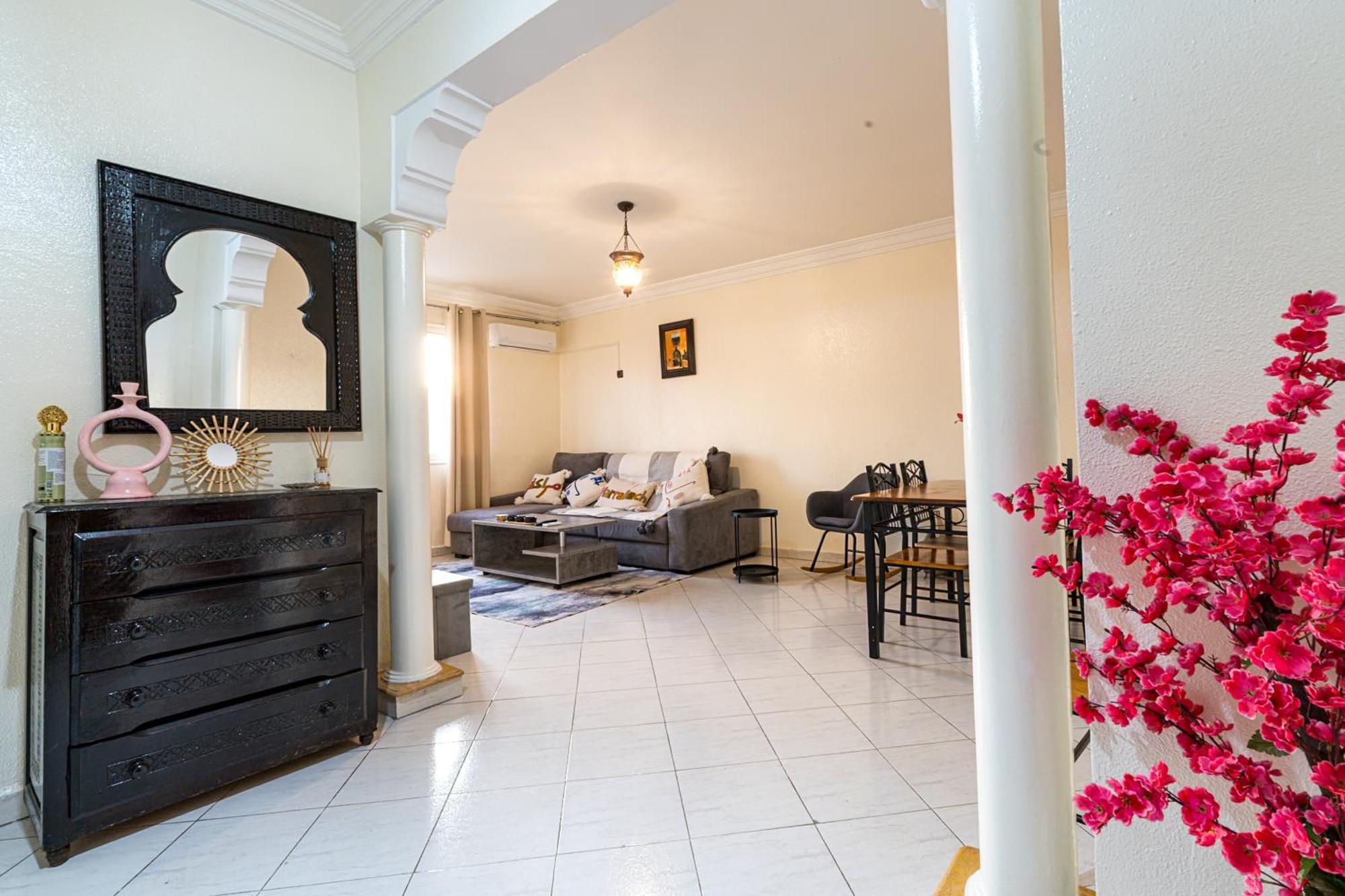 Dar Bouchra, Cozy Appartement, Centre Gueliz Marrakech مراكش المظهر الخارجي الصورة